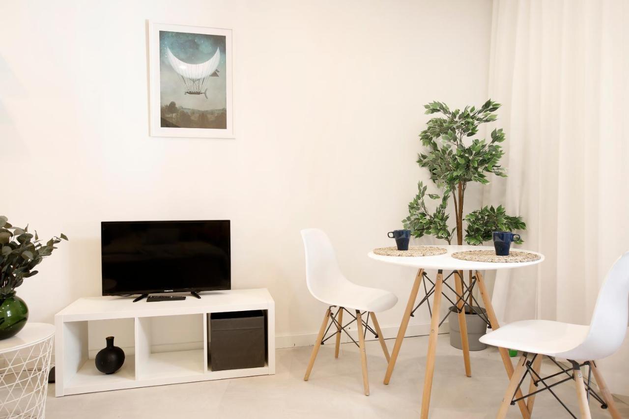 Cozy Studio Perfect For Couples, Cracow Old Town Краков Экстерьер фото
